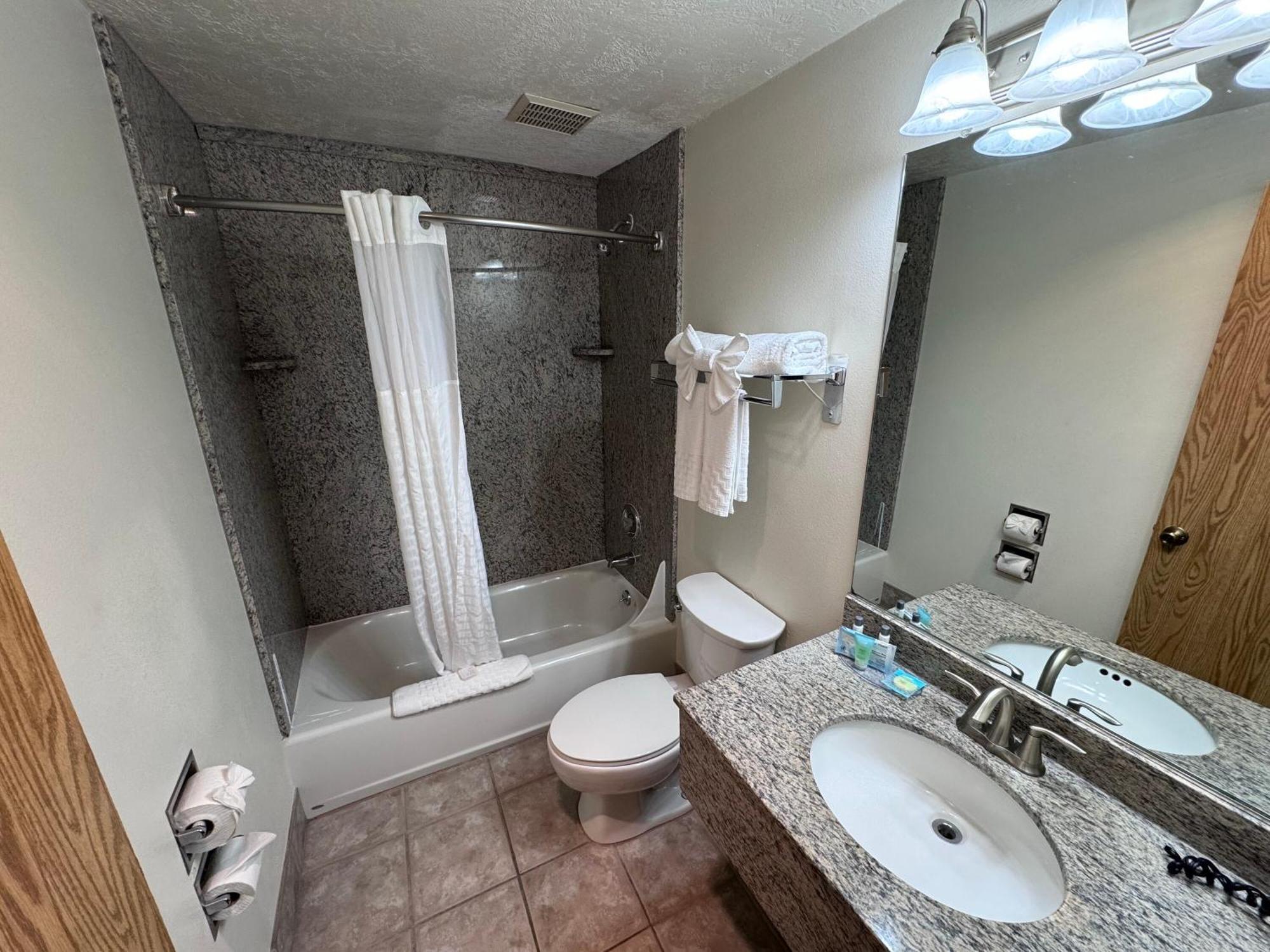 Promenade Inn & Suites Oceanfront Seaside Luaran gambar