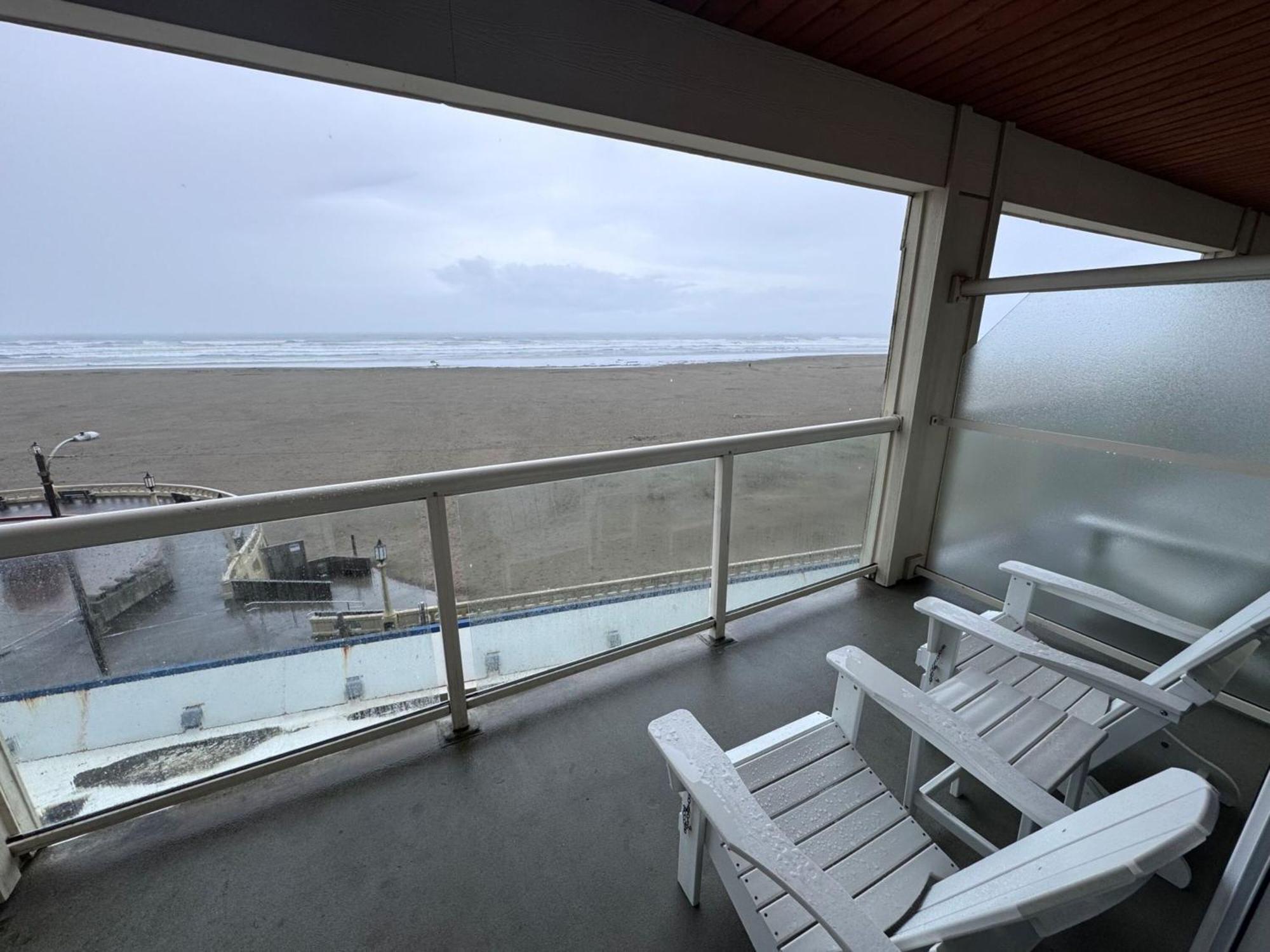 Promenade Inn & Suites Oceanfront Seaside Luaran gambar